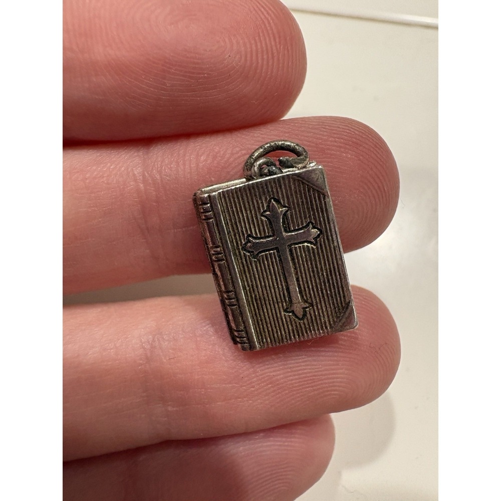 Vintage Sterling Silver Bible Charm Hinged With Lord's Prayer Inside JMF Co‎